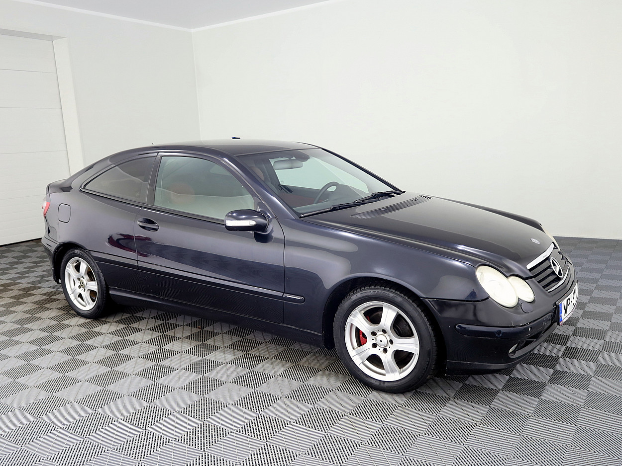 Mercedes-Benz C 220 Luxury 2.2 CDI 105kW